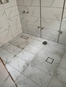 تركيب ارضيات سرميك